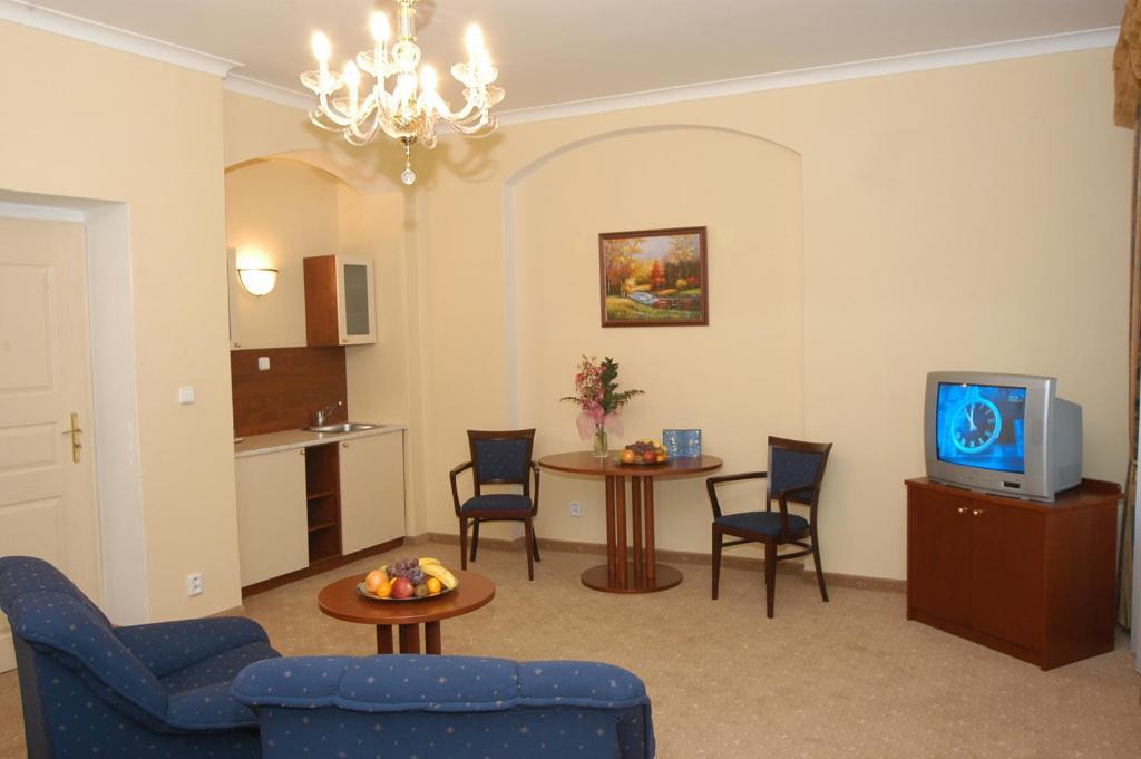 קרלובי וארי Hotel Petr חדר תמונה